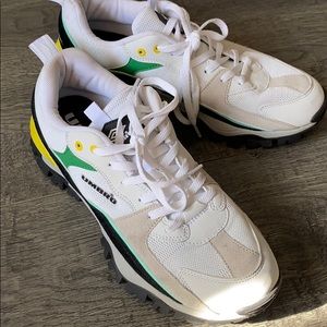 Umbro Bumpy Shoes Size 9